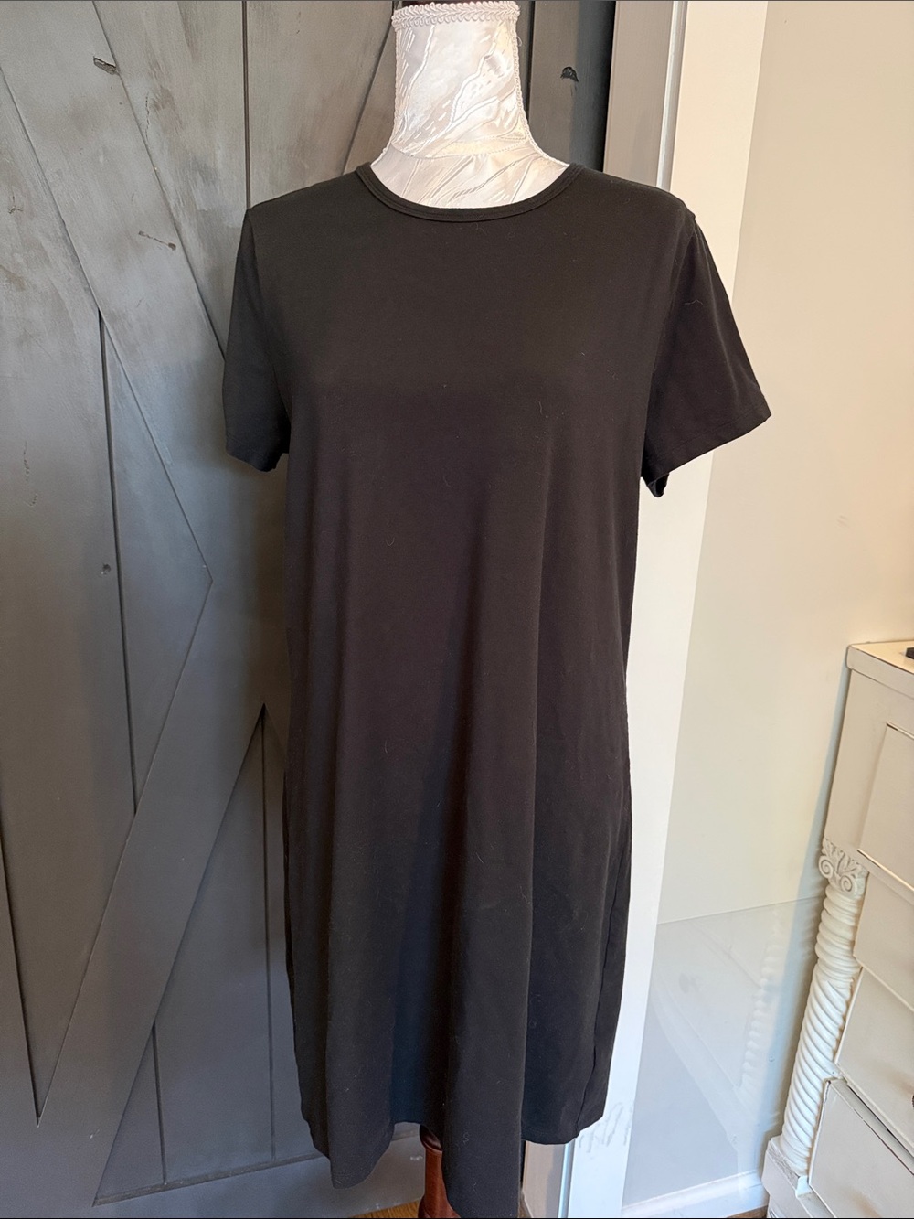 Athleta Classic Black Short Sleeve T-Shirt Dress